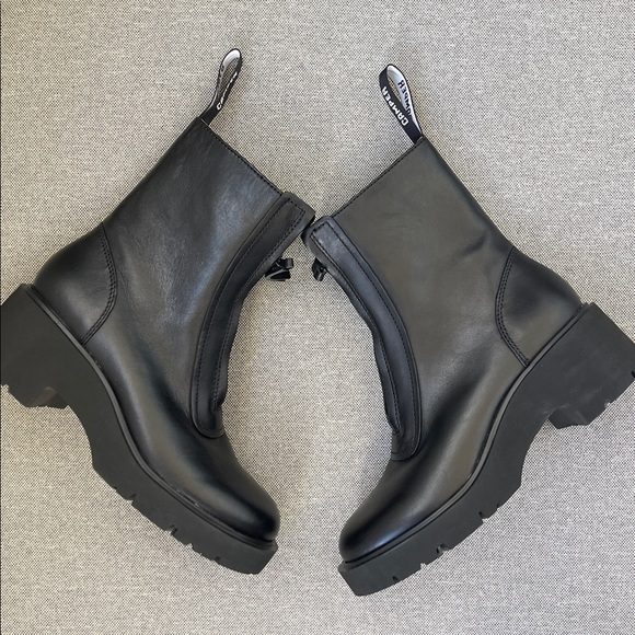 Camper Milah Zip Boots Black - Picture 3 of 9